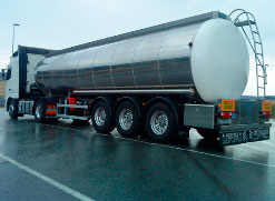 Requisitos para conductores de cargas peligrosas